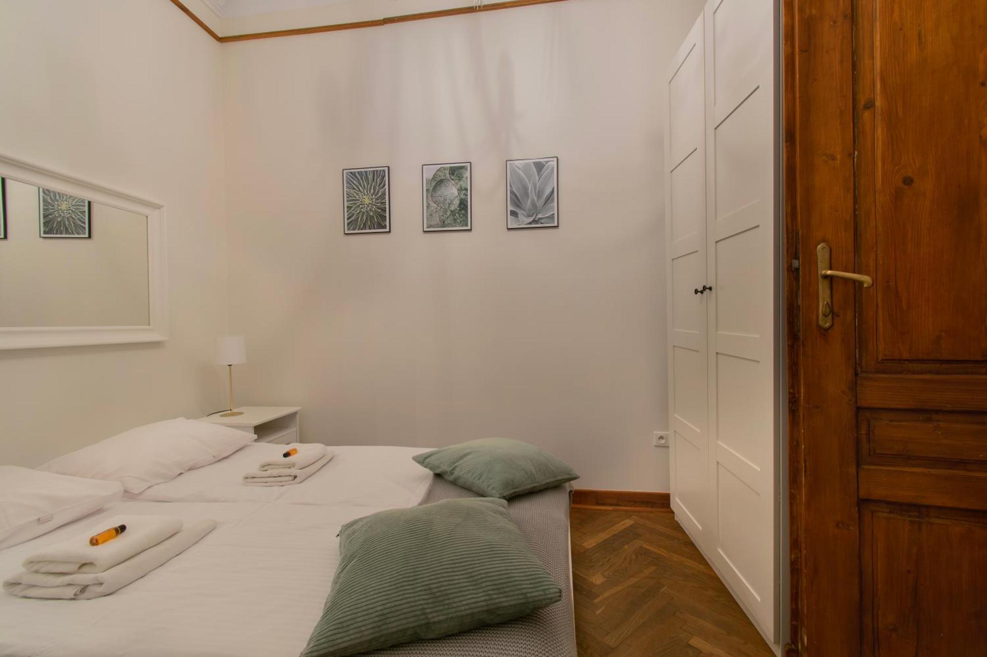 Magnificent Apartments Zyblikiewicza 11A, Central Location Krakow Luaran gambar